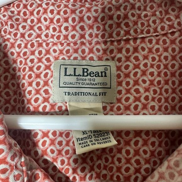 L.L. Bean Lake Washed Camp Shirt Button Down Traditional Fit XLT - Picture 3 of 9